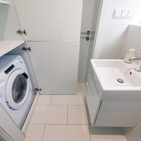 Wyspa Slodowa - Location, Tram&park Nearby - By Rentujemy Apartment Wroclaw