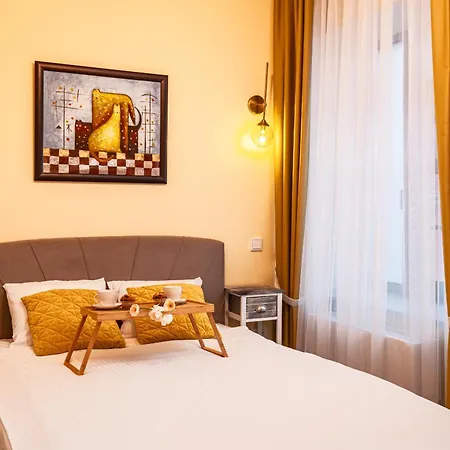 Apartment Wyspa Slodowa - Location, Tram&park Nearby - By Rentujemy *